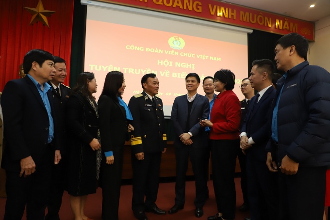 Công đoàn Viên chức Việt Nam phối hợp tuyên truyền về bảo vệ chủ quyền biển, đảo