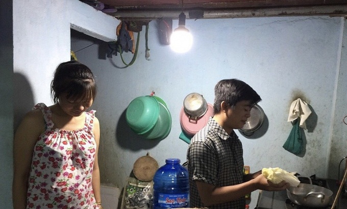 Tăng giá điện, bù chéo và tinh thần cùng thắng Tăng giá điện, bù chéo và tinh thần cùng thắng