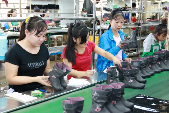 Cần nhiều giải pháp cấp bách phục hồi thị trường lao động trong năm 2023