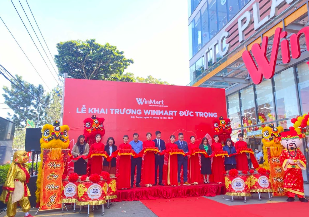 WinMart khai trương siêu thị thứ 130, “tung” khuyến mại lớn đón sóng tiêu dùng cuối năm WinMart khai trương siêu thị thứ 130, “tung” khuyến mại lớn đón sóng tiêu dùng cuối năm
