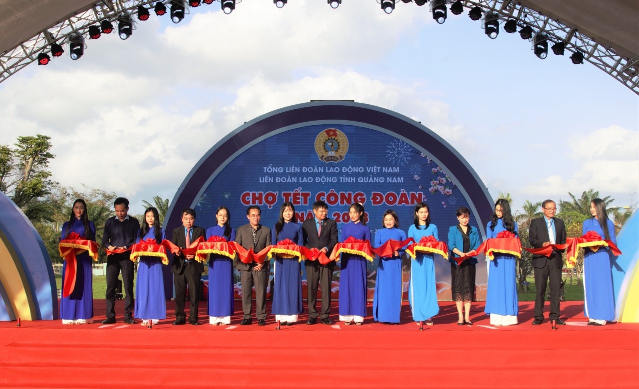 LĐLĐ Quảng Nam: Khai mạc 