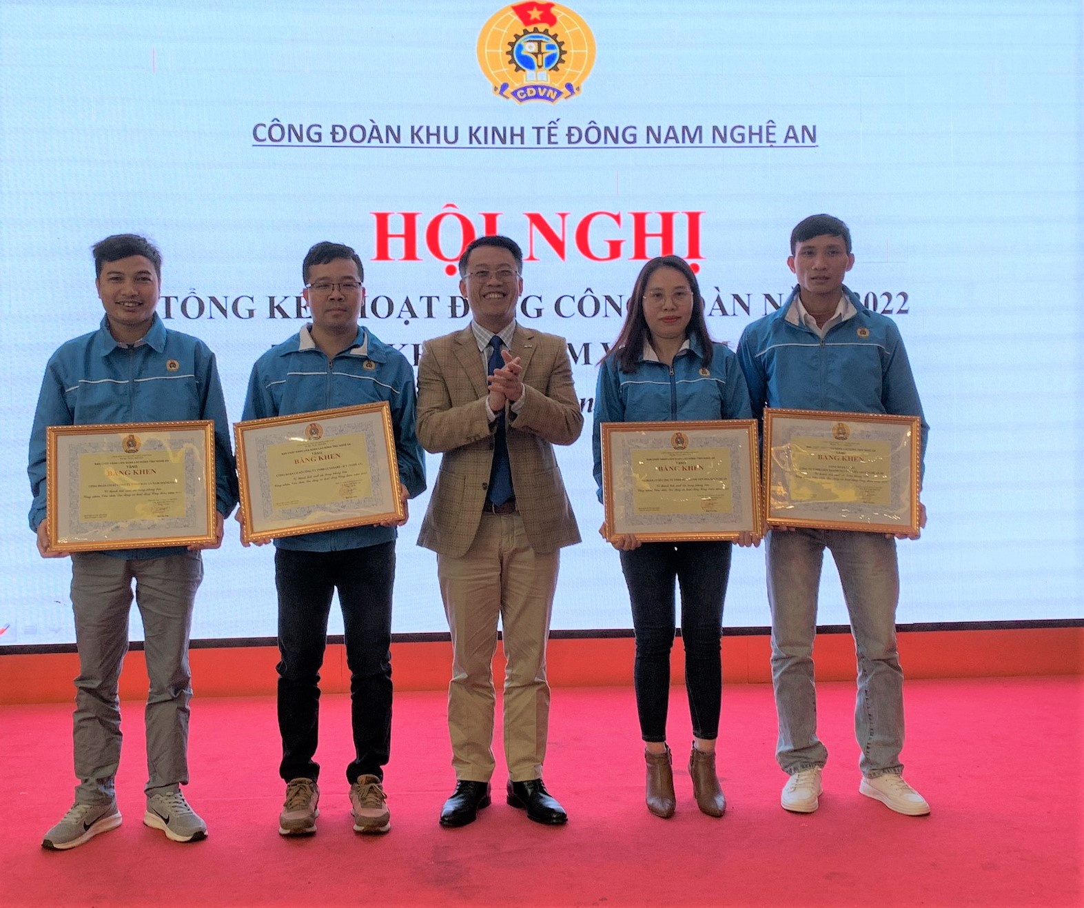 Công đoàn KKT Đông Nam Nghệ An tổ chức các hoạt động thiết thực vì người lao động