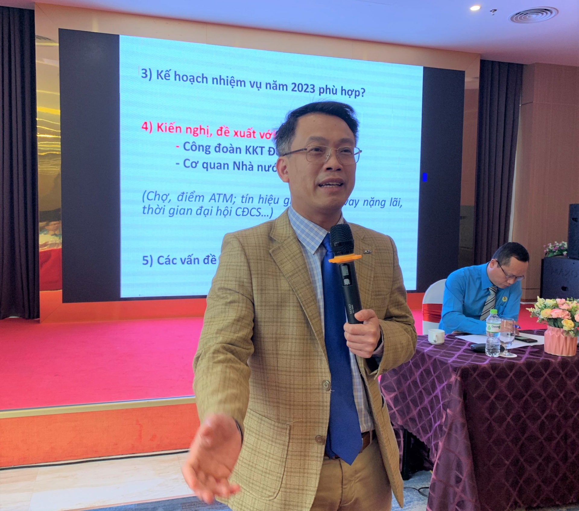 Công đoàn KKT Đông Nam Nghệ An tổ chức các hoạt động thiết thực vì người lao động