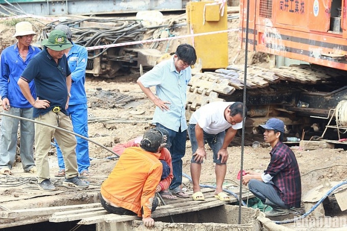Vụ bé 10 tuổi rơi ống sâu 35m: Đã không có phép màu nào xảy ra! Vụ bé 10 tuổi rơi ống sâu 35m: Đã không có phép màu nào xảy ra!