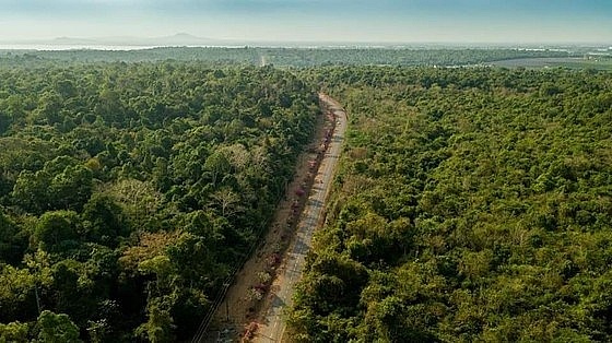Khi đặt sinh quyển lên trên sinh kế: thất bại mà thành công Sinh quyển hay sinh kế: Cầu Mã Đà vẫn luôn thời sự