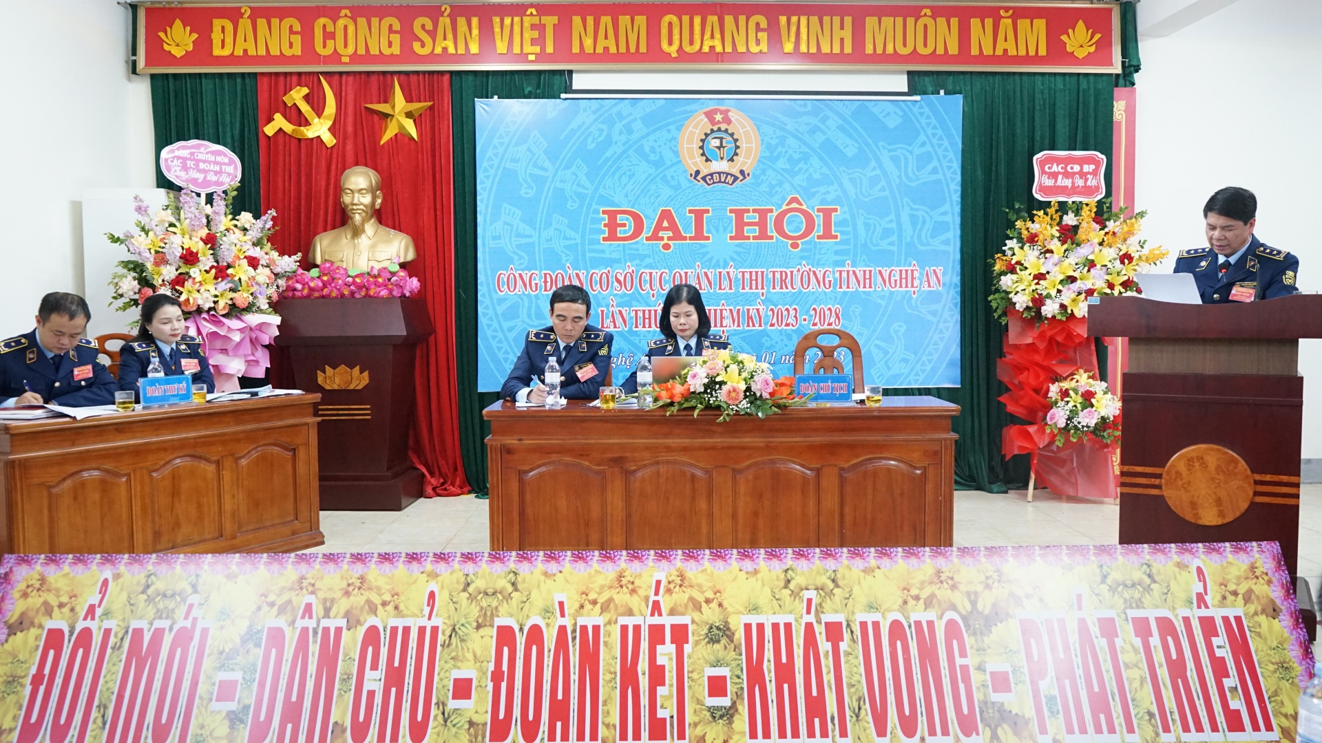 Công đoàn Cục Quản lý thị trường Nghệ An: Đóng góp tích cực cho thành tích chung của đơn vị Công đoàn Cục Quản lý thị trường Nghệ An: Đóng góp tích cực cho thành tích chung của đơn vị