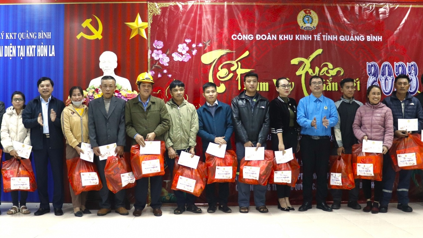 Quảng Bình: "Tết sum vầy - Xuân gắn kết" đã đến với đoàn viên, NLĐ Khu kinh tế Hòn La