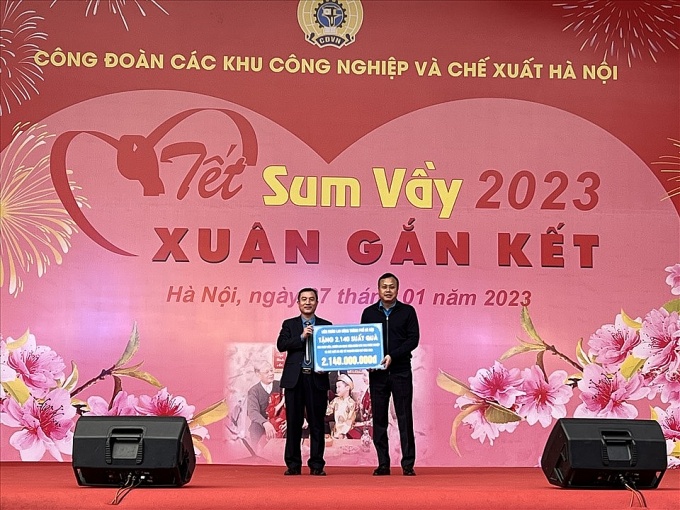 Công nhân khu công nghiệp - chế xuất Hà Nội ấm lòng tại Tết sum vầy - Xuân gắn kết