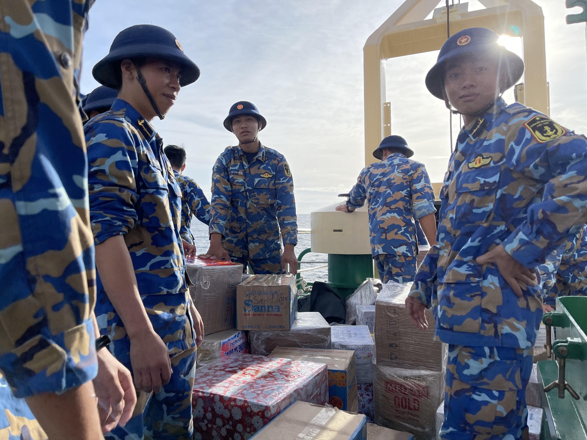 Xuân về trên huyện đảo Trường Sa Xuân về trên huyện đảo Trường Sa