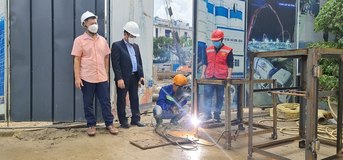 Vụ bé trai ở Đồng Tháp: Đã có vi phạm quy định về an toàn thi công và an toàn lao động Vụ bé trai ở Đồng Tháp: Đã có vi phạm quy định về an toàn thi công và an toàn lao động