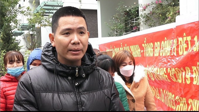 Công ty CP Dệt 19/5 Hà Nội: Người lao động cuối năm lên trụ sở công ty đòi quyền lợi Công ty CP Dệt 19/5 Hà Nội: Người lao động cuối năm lên trụ sở công ty đòi quyền lợi