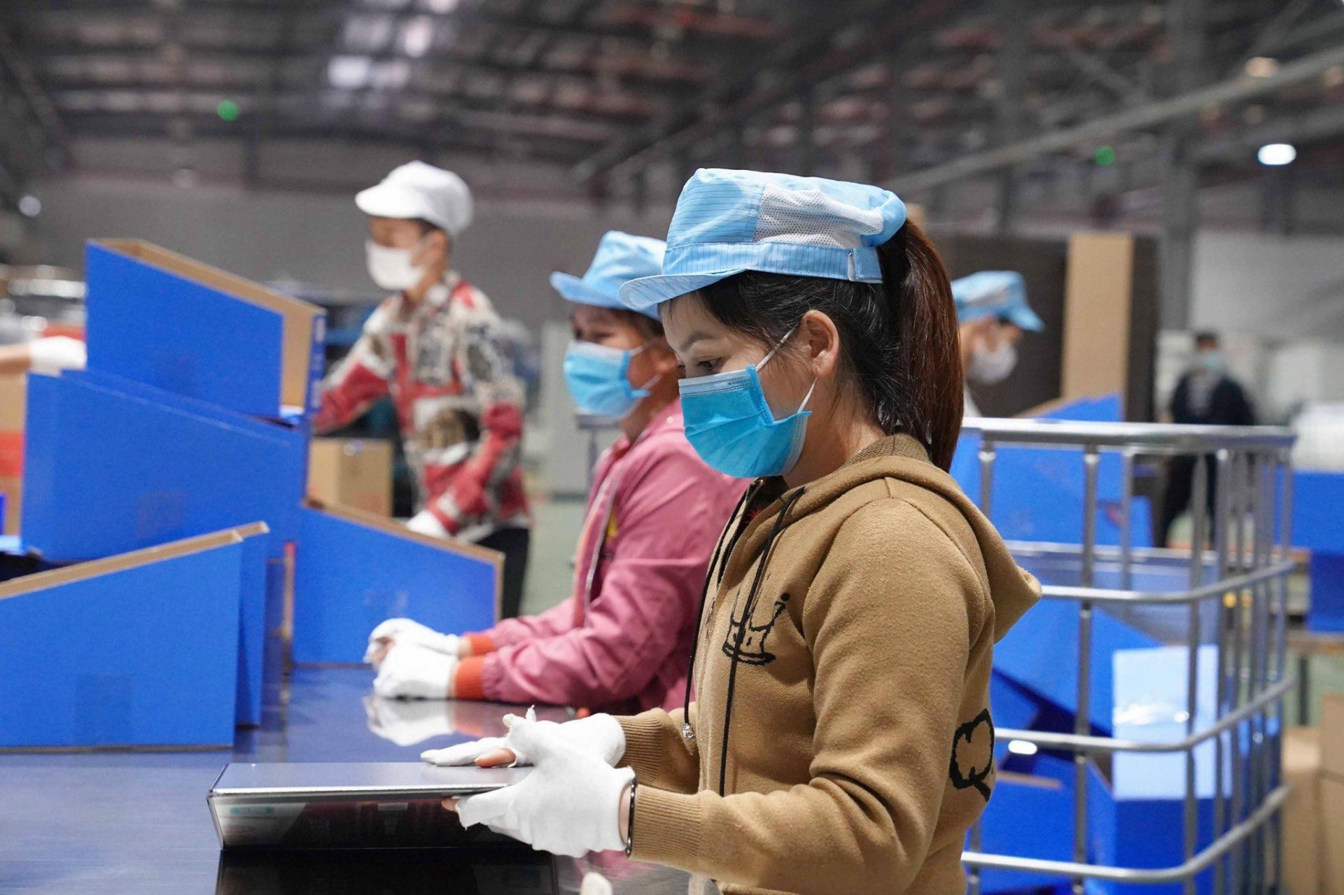 Người lao động kỳ vọng lương 2023 sẽ tăng từ 10% trở lên