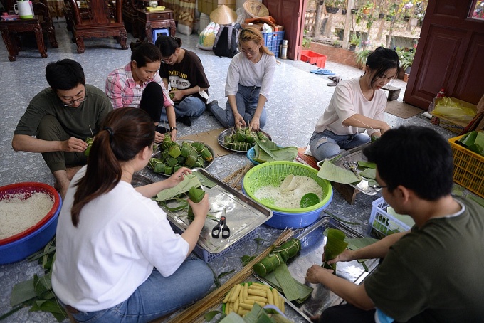 Thưởng Tết nhân viên y tế TP. HCM: Nơi 100 triệu, chỗ 0 đồng