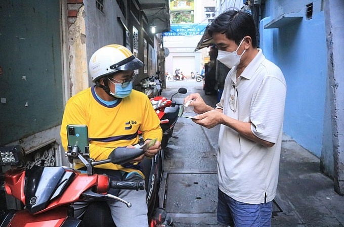 Giải bài toán năng suất lao động ở Việt Nam: Một số vấn đề cần quan tâm Giải bài toán năng suất lao động ở Việt Nam: Một số vấn đề cần quan tâm