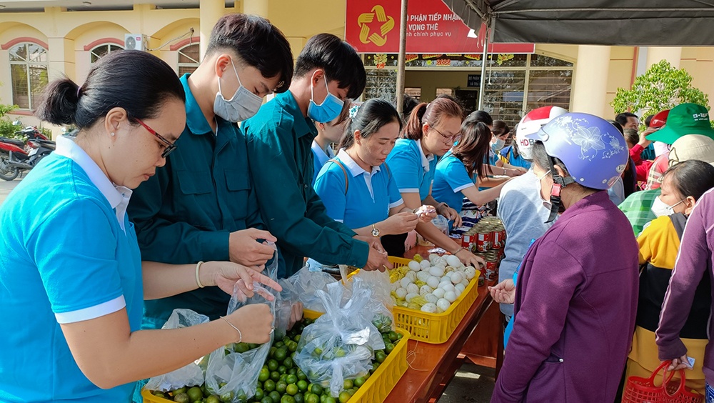 Công đoàn An Giang: Hiệu quả từ các mô hình chăm lo lao động nữ