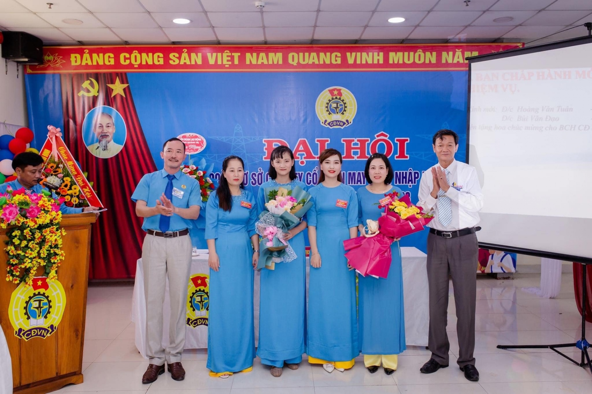 Kỳ cuối: Một số vấn đề trao đổi từ thực tiễn đại hội công đoàn cơ sở Kỳ cuối: Một số vấn đề trao đổi từ thực tiễn đại hội công đoàn cơ sở