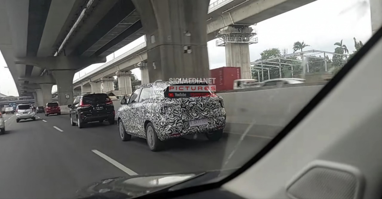 Bắt gặp Mitsubishi XFC chạy thử trên đường phố