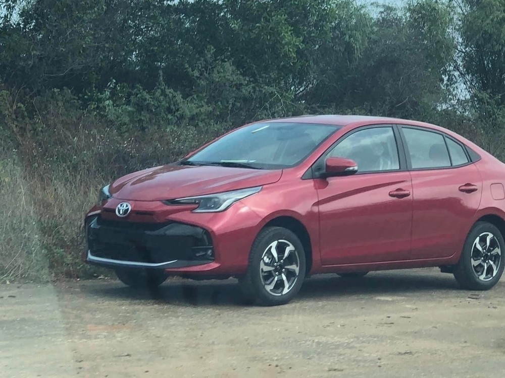 Tháng đầu năm mới, vì sao Toyota Vios 'sa sút'?