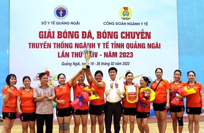 Giải bóng đá, bóng chuyền Công đoàn ngành Y tế Quảng Ngãi: Sôi nổi, hấp dẫn