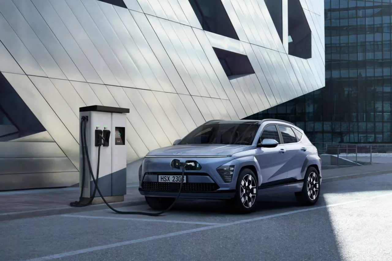 Hyundai Kona chạy điện có phạm vi hoạt động 490km Hyundai Kona chạy điện có phạm vi hoạt động 490km