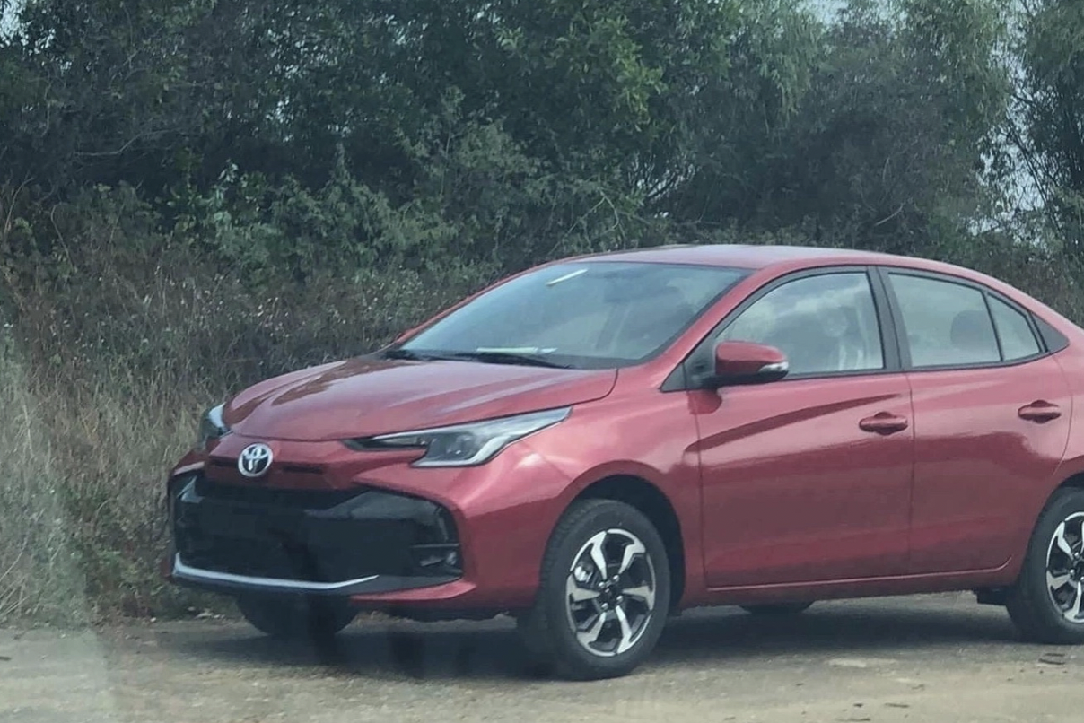 Toyota Yaris 2023 thiết kế đầu xe giống hệt Vios sắp về Việt Nam Toyota Yaris 2023 thiết kế đầu xe giống hệt Vios sắp về Việt Nam