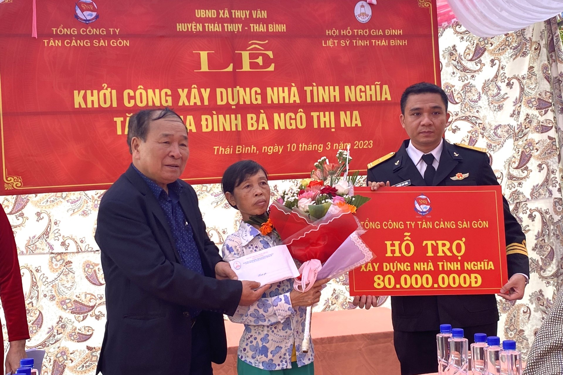 Tổng công ty Tân Cảng Sài Gòn xây dựng nhà tình nghĩa tại Thái Bình, Đồng Tháp
