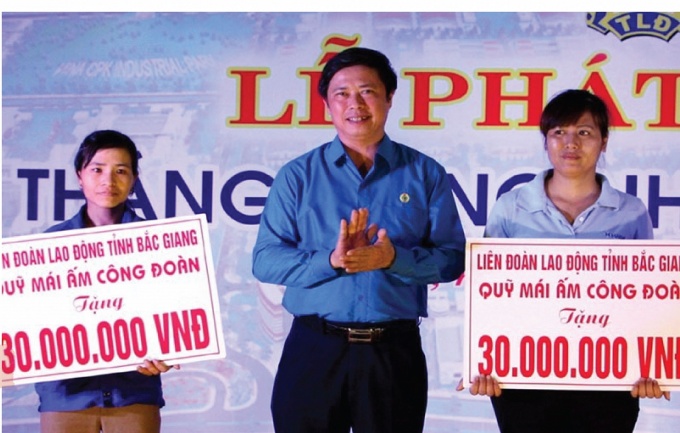 Siết lại kỷ cương, lề lối làm việc, khơi dậy tình cảm, trách nhiệm của cán bộ công đoàn Siết lại kỷ cương, lề lối làm việc, khơi dậy tình cảm, trách nhiệm của cán bộ công đoàn