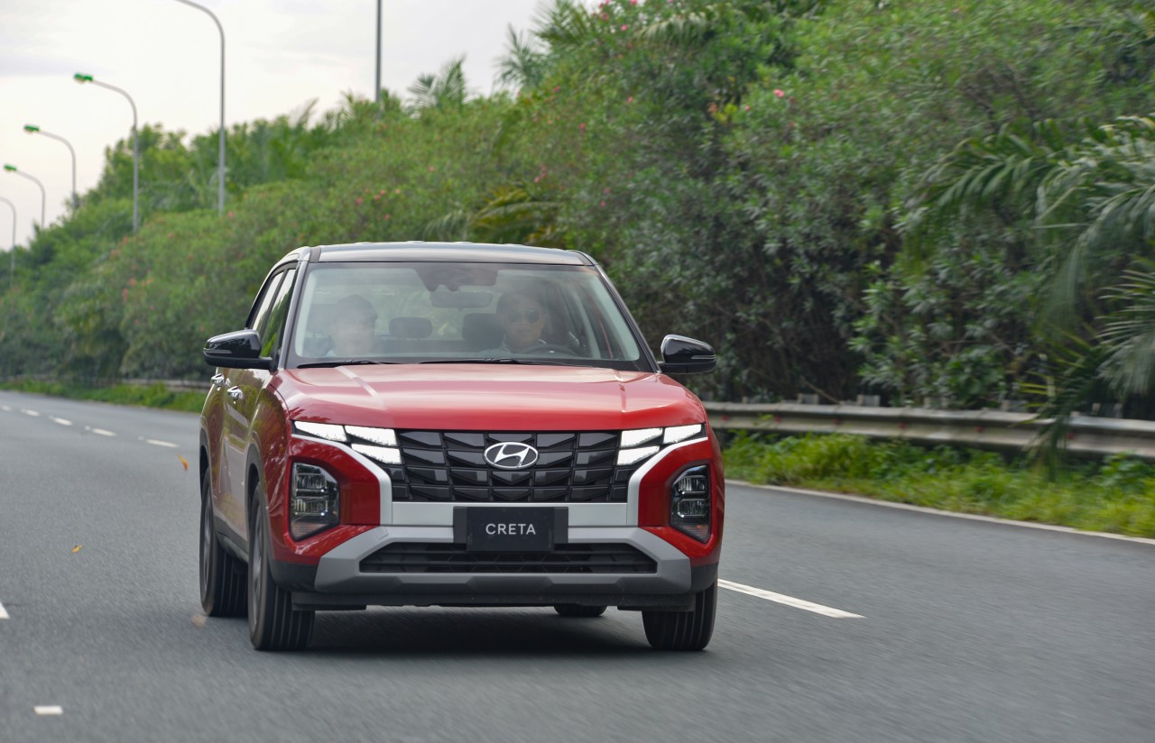 Hyundai Creta giữ vững ngôi đầu phân khúc B-CUV tháng 2/2023