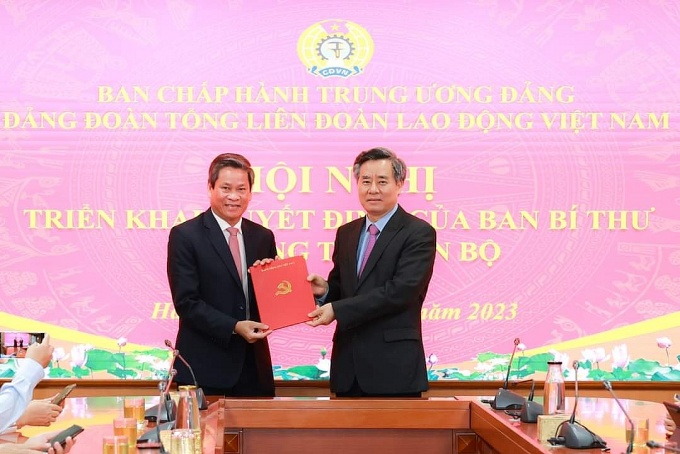 Đảng đoàn Tổng LĐLĐ Việt Nam triển khai Quyết định của Ban Bí thư về công tác cán bộ Đảng đoàn Tổng LĐLĐ Việt Nam triển khai Quyết định của Ban Bí thư về công tác cán bộ