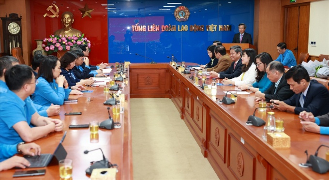 Đảng đoàn Tổng LĐLĐ Việt Nam triển khai Quyết định của Ban Bí thư về công tác cán bộ Đảng đoàn Tổng LĐLĐ Việt Nam triển khai Quyết định của Ban Bí thư về công tác cán bộ