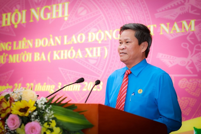 Đồng chí Huỳnh Thanh Xuân được bầu giữ chức danh Phó Chủ tịch Tổng LĐLĐ Việt Nam Đồng chí Huỳnh Thanh Xuân được bầu giữ chức danh Phó Chủ tịch Tổng LĐLĐ Việt Nam