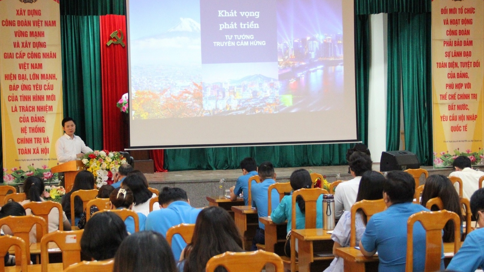 LĐLĐ TP. Đà Nẵng triển khai xây dựng cơ quan, đơn vị, doanh nghiệp đạt chuẩn văn hóa