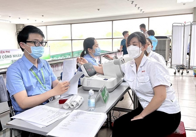 2.000 đoàn viên, NLĐ khó khăn ở Hà Nội sẽ được hỗ trợ trong Tháng Công nhân 2.000 đoàn viên, NLĐ khó khăn ở Hà Nội sẽ được hỗ trợ trong Tháng Công nhân
