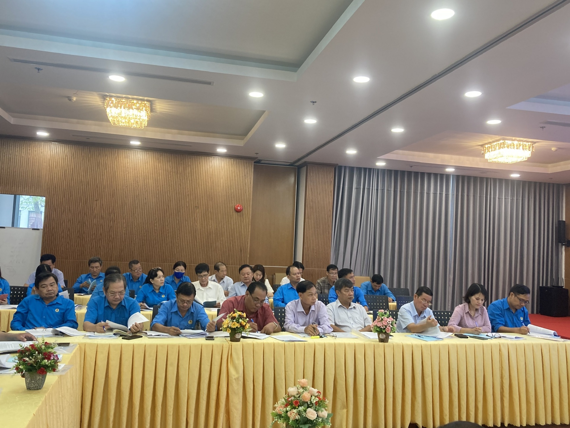 Để Luật BHXH (sửa đổi) đáp ứng tốt nhất cho NLĐ và NSDLĐ
