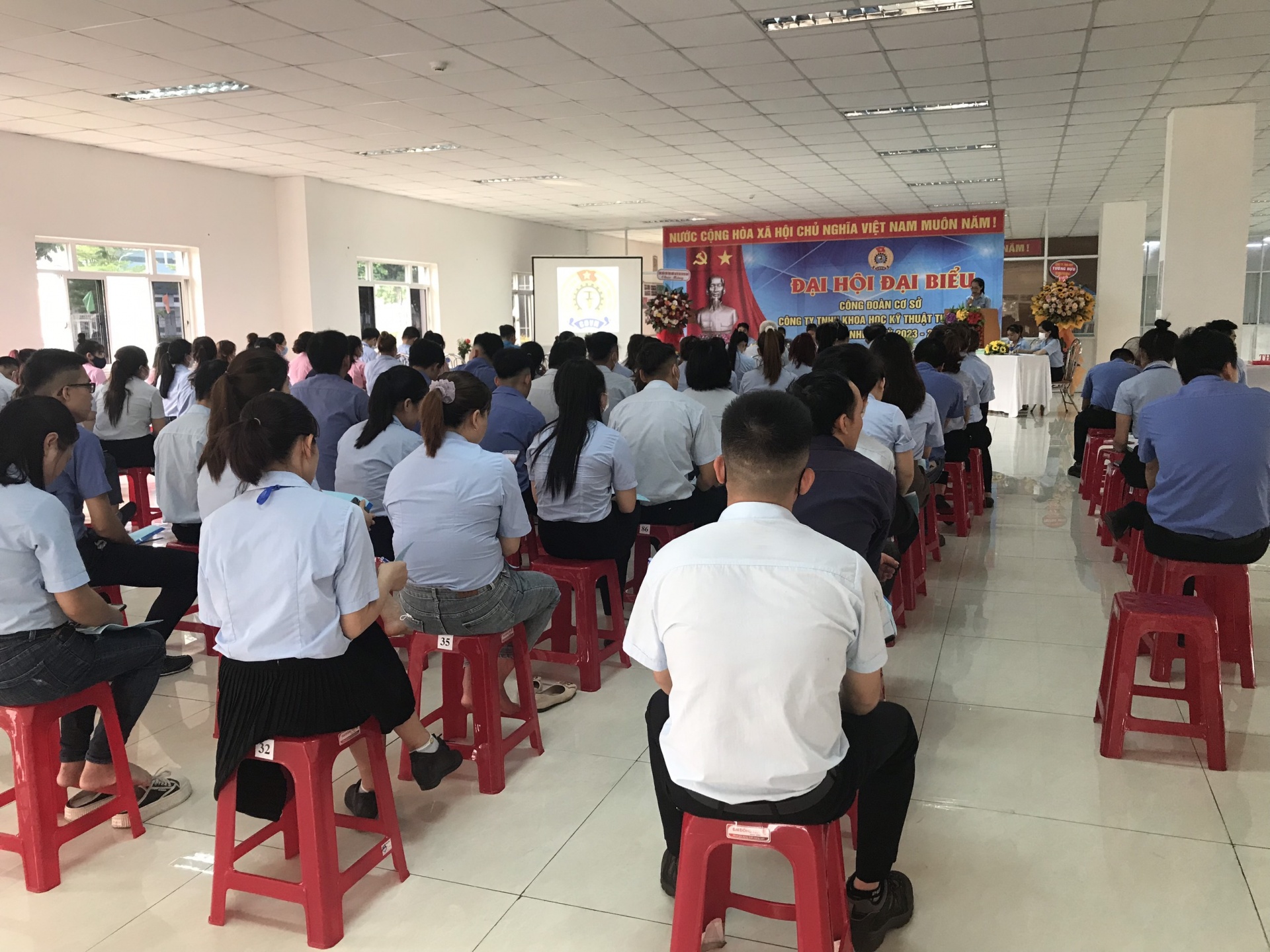 , Công đoàn cơ sở (CĐCS) Công ty TNHH Khoa học Kỹ thuật Tường Hựu (Ảnh: PHAN NGUYÊN)
