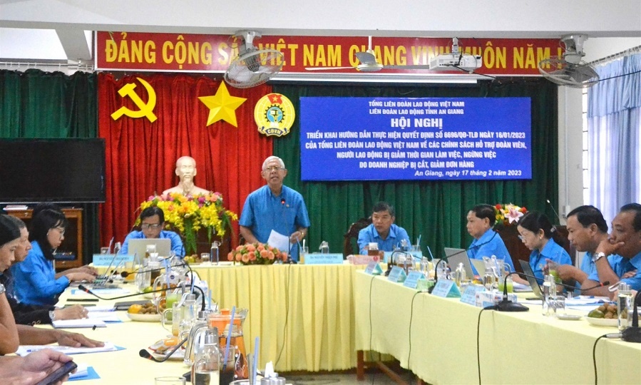 An Giang: Hỗ trợ NLĐ bị giảm thời gian làm việc, chấm dứt hợp đồng lao động An Giang: Hỗ trợ NLĐ bị giảm thời gian làm việc, chấm dứt hợp đồng lao động