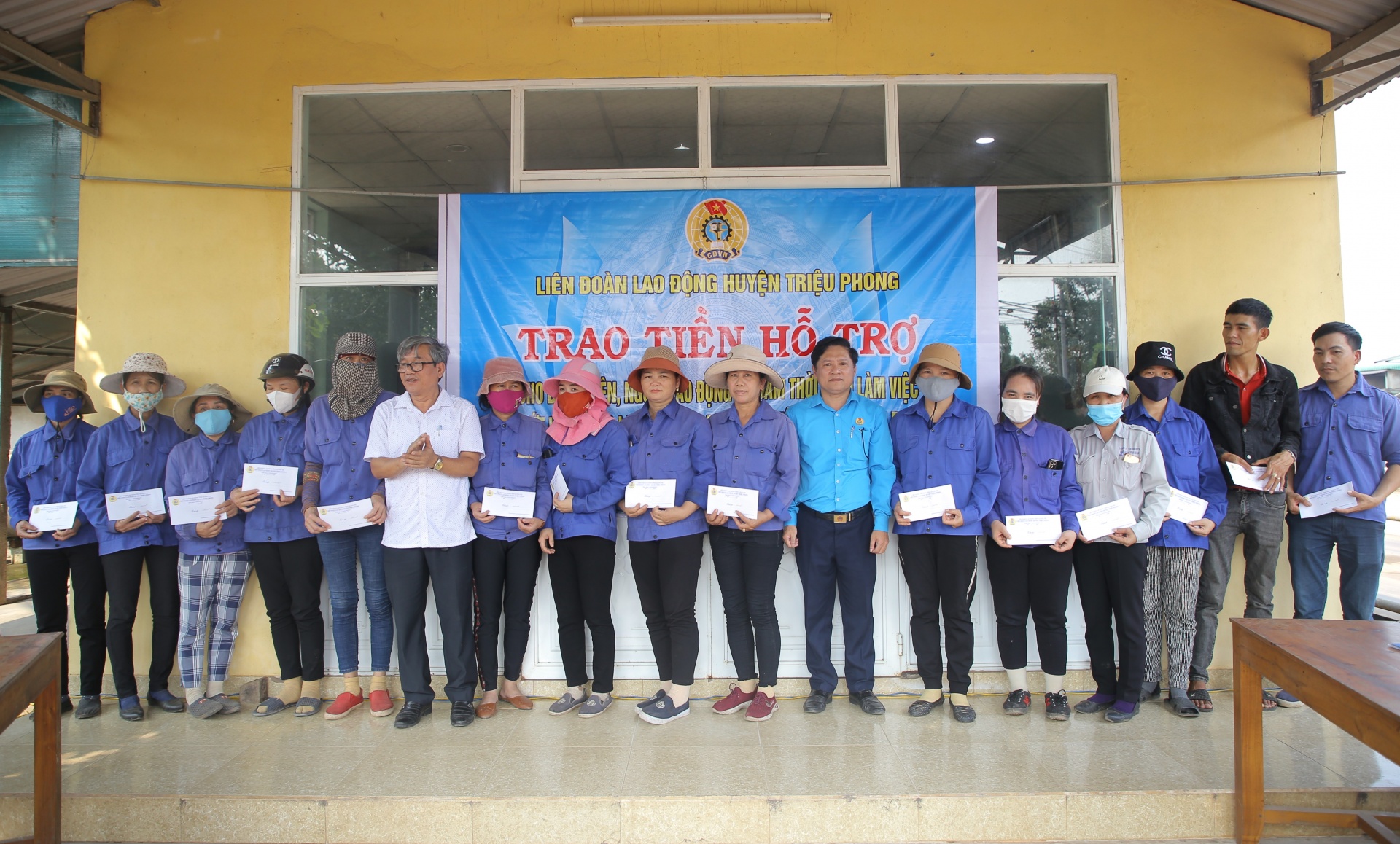 Công đoàn Quảng Trị: Hỗ trợ kịp thời cho đoàn viên, NLĐ bị giảm giờ làm, mất việc làm