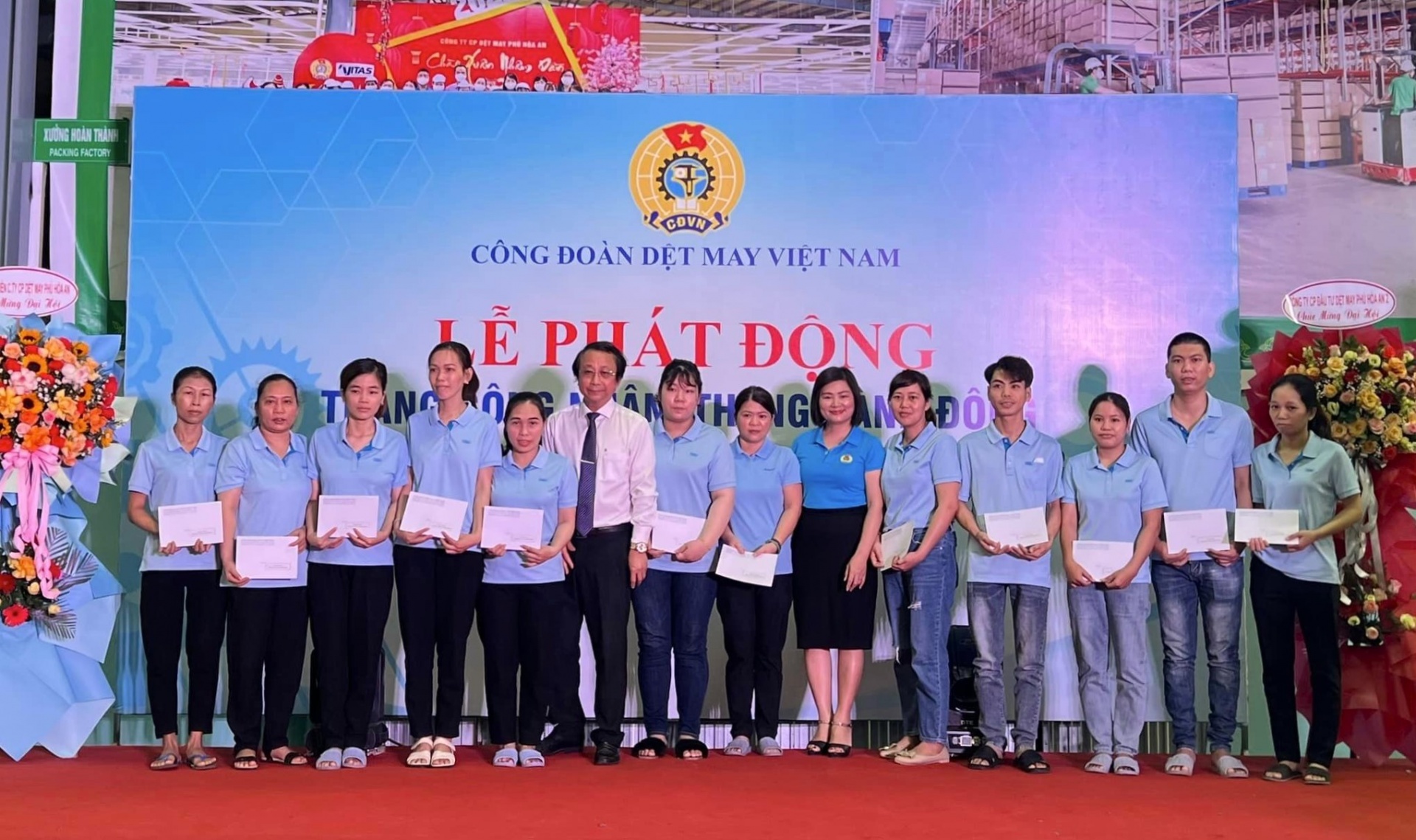 Công đoàn Dệt May Việt Nam phát động Tháng Công nhân, Tháng hành động về ATVSLĐ tại Huế Công đoàn Dệt May Việt Nam phát động Tháng Công nhân, Tháng hành động về ATVSLĐ tại Huế