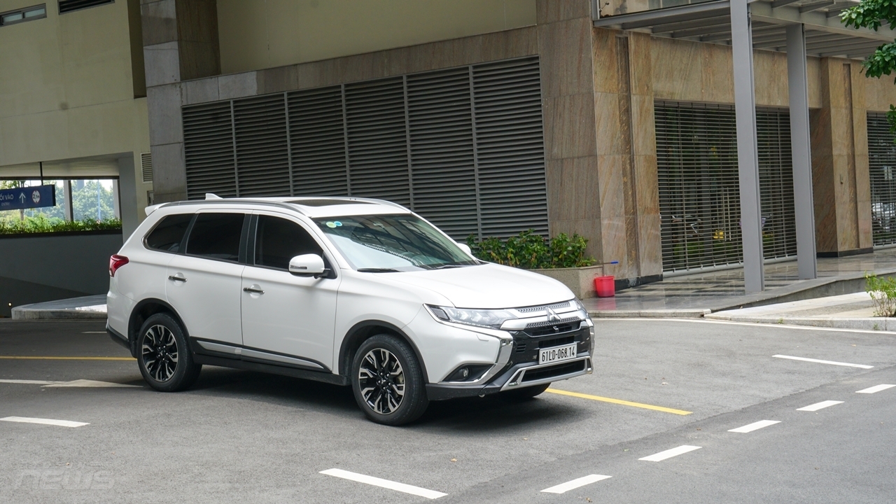 Mitsubishi ưu đãi cực lớn cho các mẫu xe trong tháng 4 Mitsubishi ưu đãi cực lớn cho các mẫu xe trong tháng 4