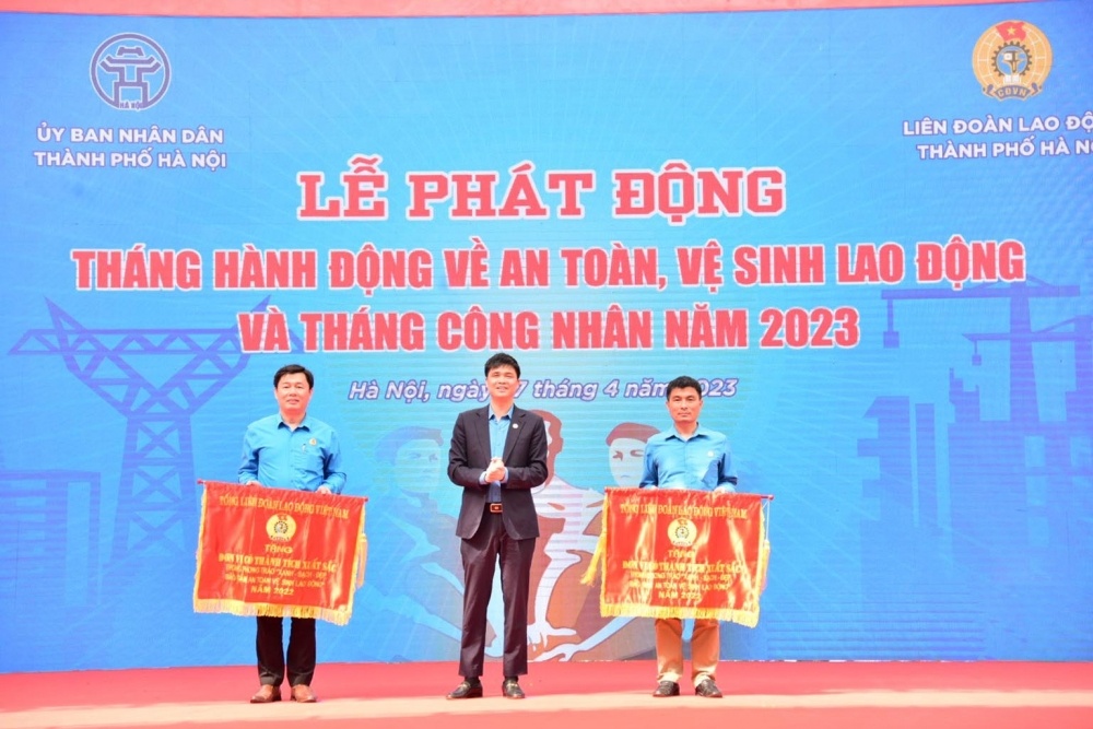 Hà Nội: Phát động Tháng hành động về ATVSLĐ và Tháng Công nhân năm 2023 Hà Nội: Phát động Tháng hành động về ATVSLĐ và Tháng Công nhân năm 2023
