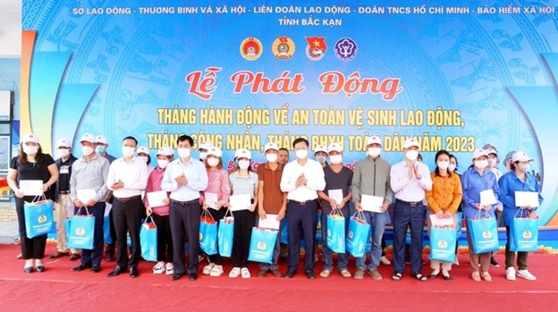 Bắc Kạn: Nhiều hoạt động chăm lo đời sống NLĐ được triển khai trong Tháng Công nhân