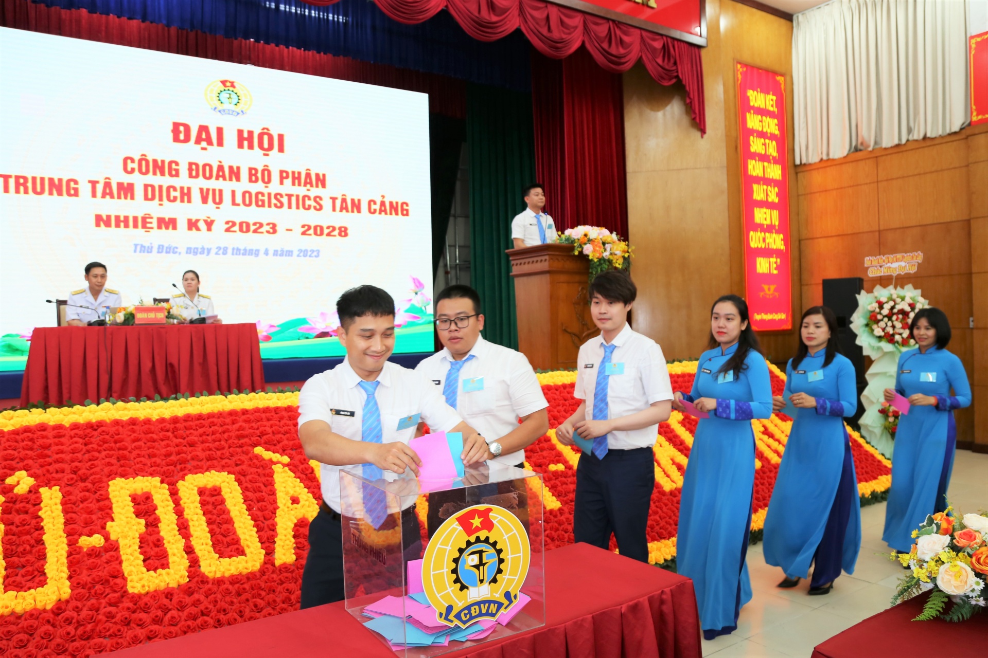 Công đoàn Trung tâm Dịch vụ Logistics Tân Cảng tổ chức Đại hội nhiệm kỳ 2023 - 2028