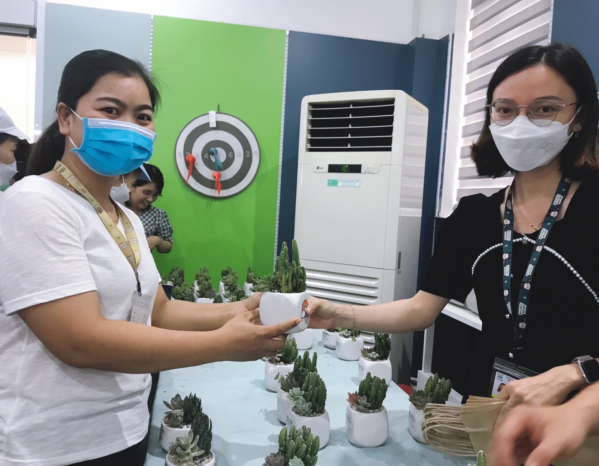 Thư viện Công ty Sedo Vinako: Món ăn tinh thần của hàng ngàn đoàn viên, NLĐ