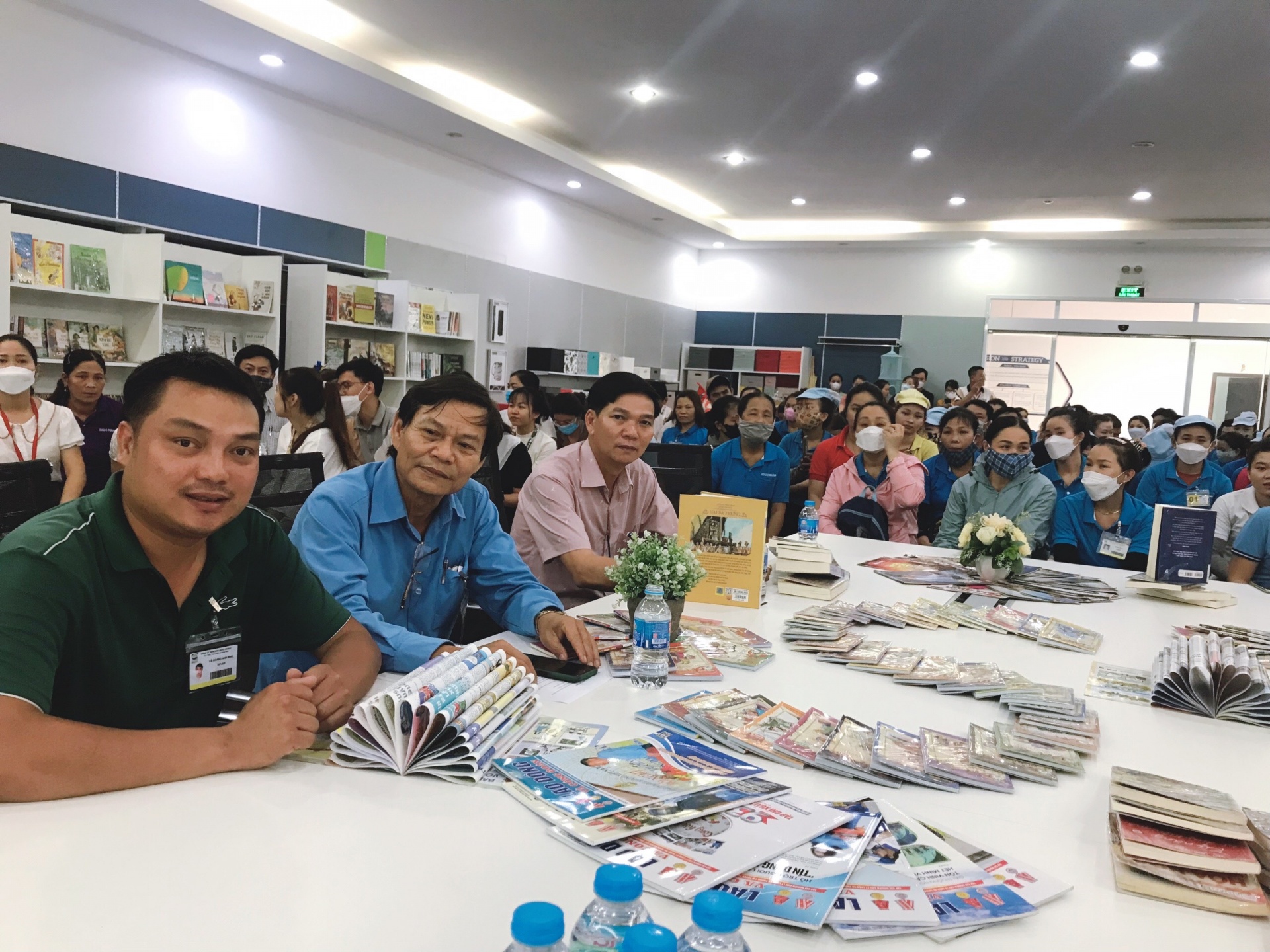 Thư viện Công ty Sedo Vinako: Món ăn tinh thần của hàng ngàn đoàn viên, NLĐ