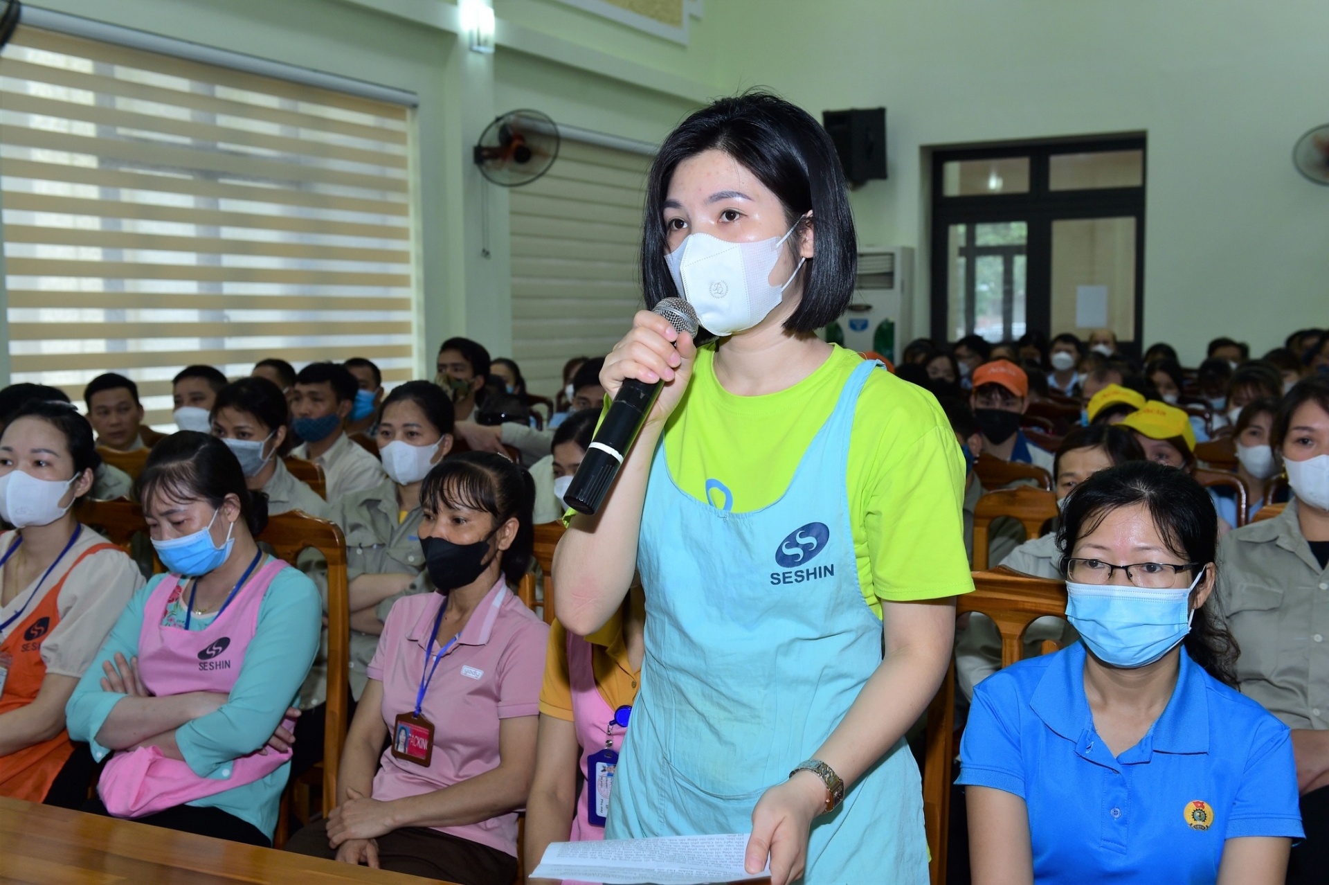 Tuyên Quang: Công nhân gửi gắm nhiều kiến nghị với đại biểu Quốc hội Tuyên Quang: Công nhân gửi gắm nhiều kiến nghị với đại biểu Quốc hội