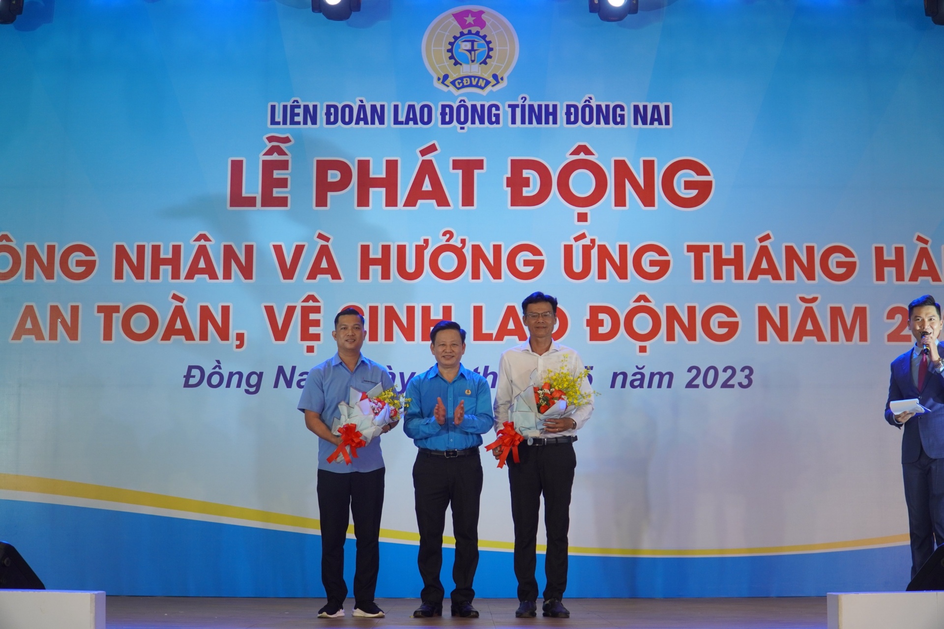 LĐLĐ tỉnh Đồng Nai chính thức phát động Tháng Công nhân năm 2023 LĐLĐ tỉnh Đồng Nai chính thức phát động Tháng Công nhân năm 2023