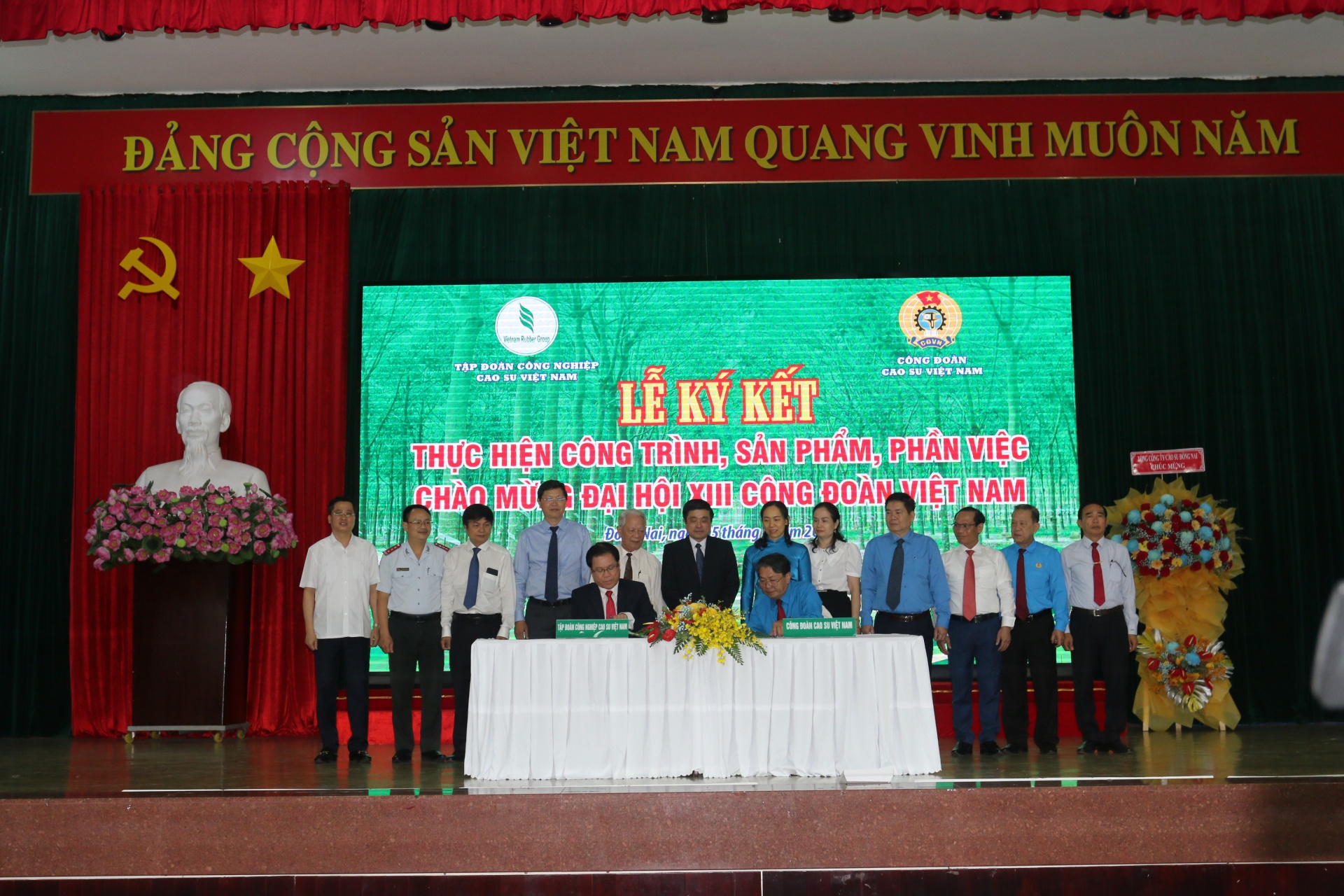 Công đoàn Cao su Việt Nam: Tháng Công nhân 2023 gắn liền với chăm lo, bảo vệ NLĐ