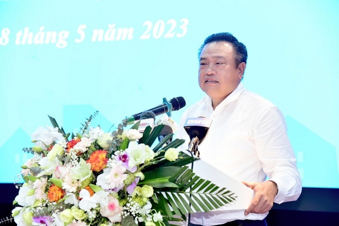 Chủ tịch Trần Sỹ Thanh đối thoại với công nhân lao động Thủ đô Chủ tịch Trần Sỹ Thanh đối thoại với công nhân lao động Thủ đô