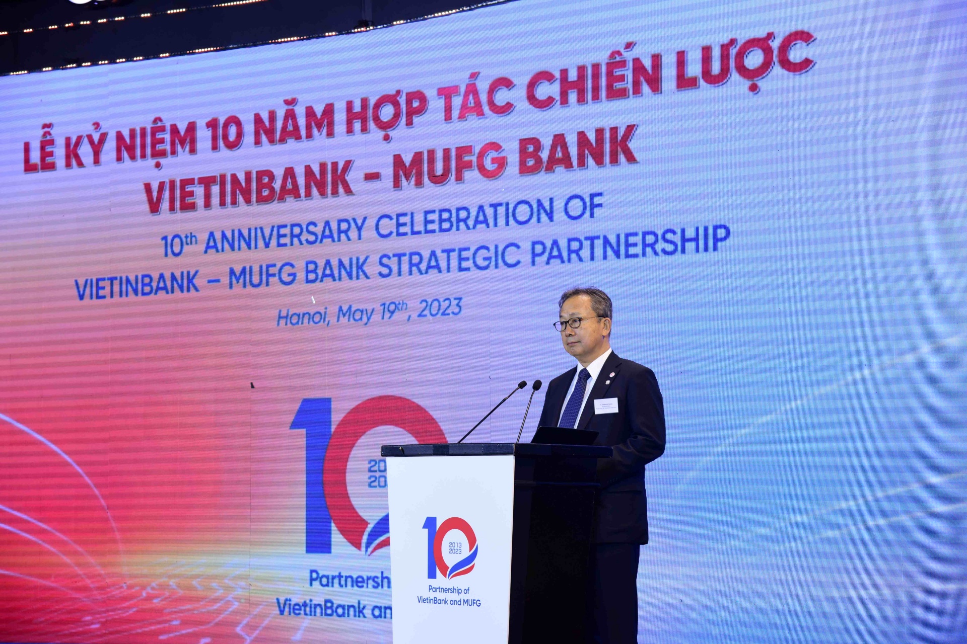 Ông Yamada Takio, Đại sứ Đặc mệnh Toàn quyền Nhật Bản tại Việt Nam phát biểu tại buổi lễ