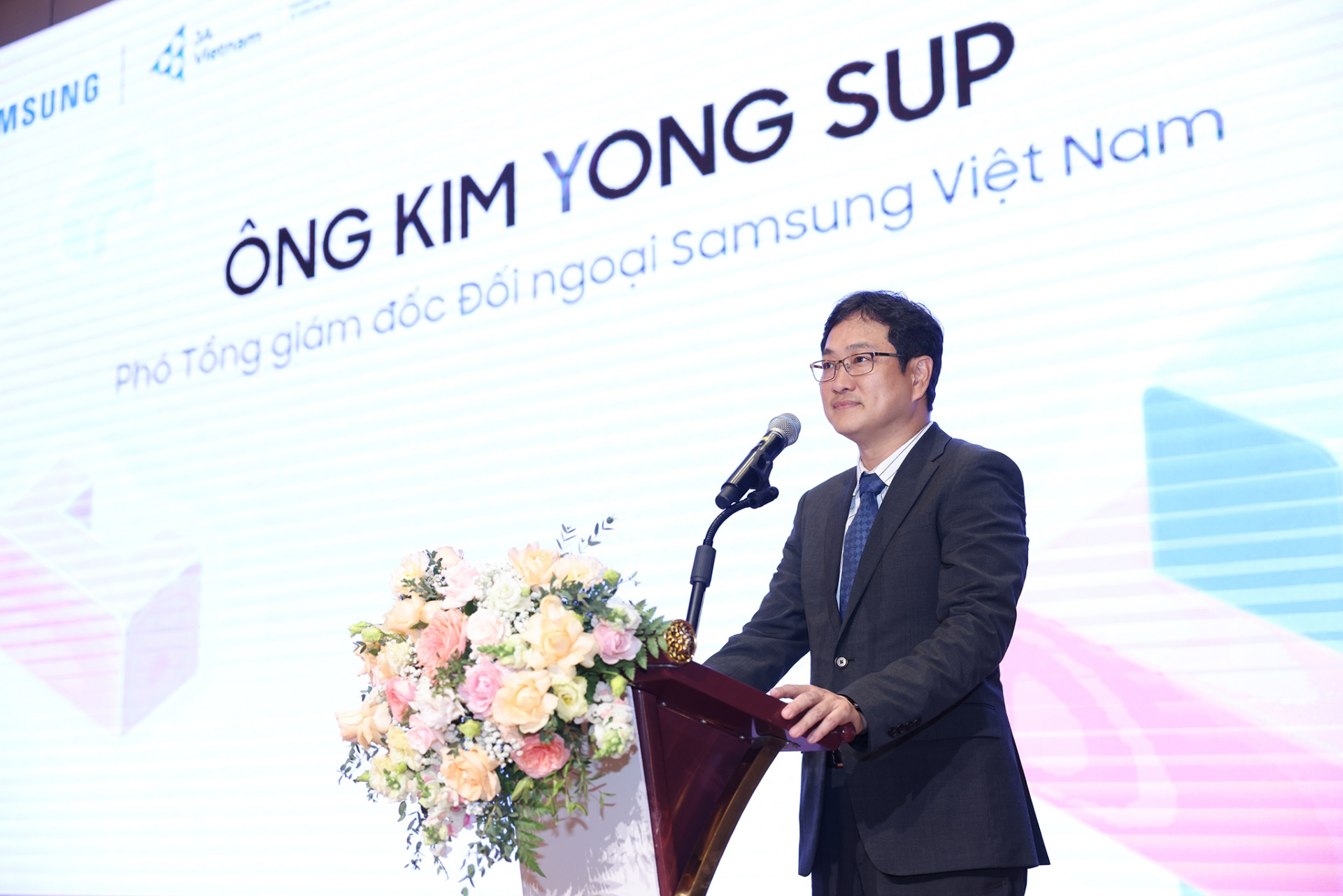 Samsung Việt Nam thực hiện hành trình roadshow lan toả Solve for Tomorrow 2023 Samsung Việt Nam thực hiện hành trình roadshow lan toả Solve for Tomorrow 2023